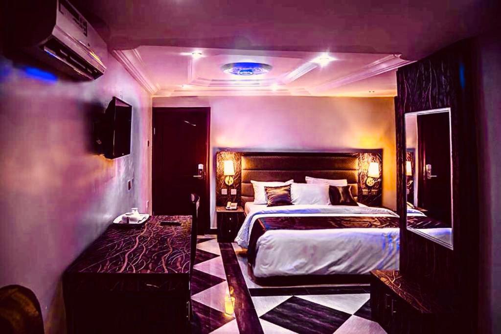 E-Suites Hotel, Abuja Eksteriør billede